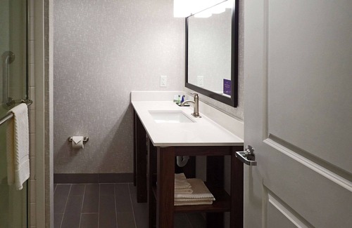 California Hotel | Sleep Inn & Suites California MD