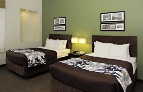 Downtown Baltimore Hotel | Sleep Inn & Suites Downtown Inner Harbor
