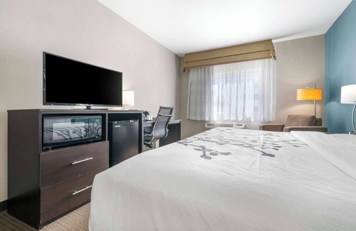 Hays Hotel | Sleep Inn & Suites Hays I-70