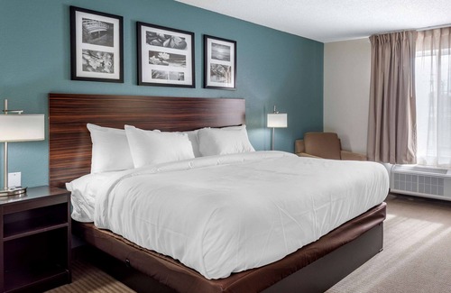 Lebanon Hotel | Sleep Inn & Suites Lebanon - Nashville Area