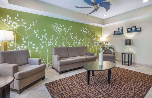 Port Charlotte - Charlotte Harbor Hotel | Sleep Inn & Suites Port Charlotte - Punta Gorda