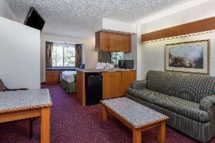 Tallahassee Hotel | Sleep Inn & Suites Tallahassee-Capitol