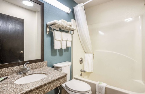 Tallahassee Hotel | Sleep Inn & Suites Tallahassee-Capitol