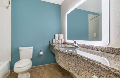 Central Newport News Hotel | Sleep Inn & Suites