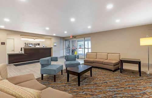 Lake Delton Hotel | Sleep Inn & Suites