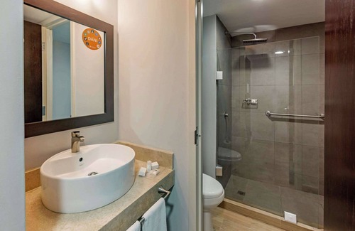 La Joya Hotel | Sleep Inn Tijuana