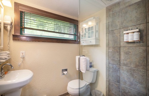 Telluride Hotel | Sleep Six in This Private Lofted Room With a Kitchenette