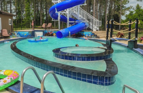 Clermont Villa | Sleep Up to 45 People Lakeside ! 13 Bedroom "Great Escape Lakeside"