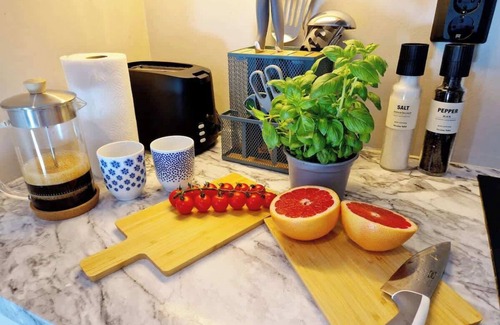 Bergen City Centre Condo | Sleep well in Cozy hideout, Bryggen across the bay