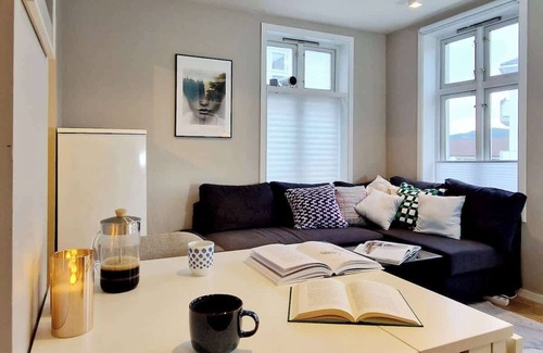 Bergen City Centre Condo | Sleep well in Cozy hideout, Bryggen across the bay