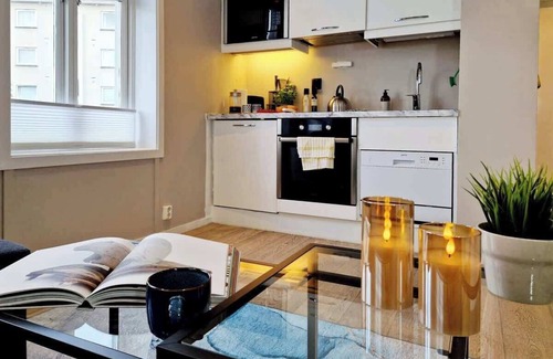 Bergen City Centre Condo | Sleep well in Cozy hideout, Bryggen across the bay