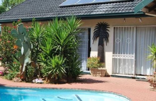 Farrarmere House | SleepEezy Cottages