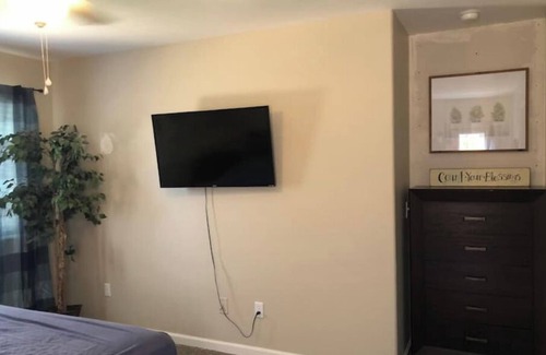 Visalia Apartment | Sleeper Studionn