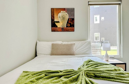 Bowling Green Apartment | Sleepover: Cozy 1BD/1BA - Bowling Green