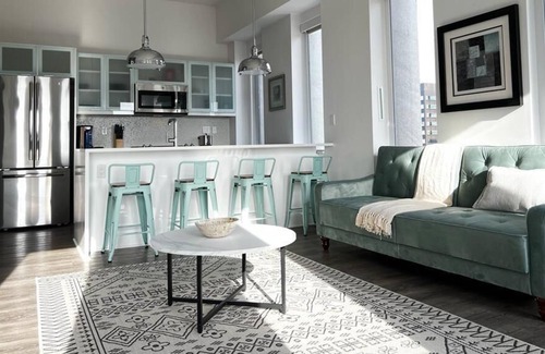 Downtown Kansas City Apartment | Sleepover: Lavish 1BD/1BA + City Views - Downtown KC