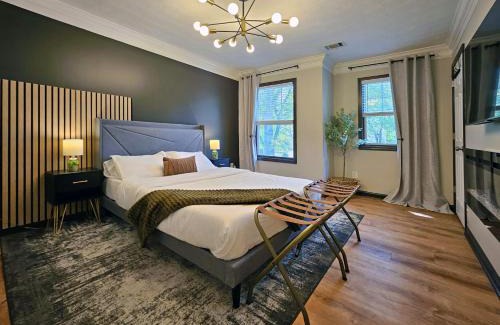 Lawrenceville House | Sleeps 10 Pet & Family 4br Stay Near Hospital