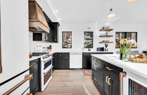 Sunday River Area House | SLEEPS 16! New Estate w/Amazing Views! A/C!
