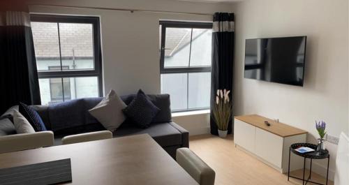 Portrush Apartment | Sleeps 6 Centre of Portrush, Main street, Coastal Links Apartment 12