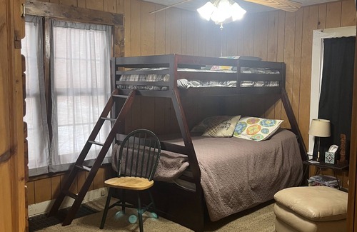 Clear Lake House | Sleeps 8-4 blks from Surf Ballroom. Cozy home large yard-across from local park!
