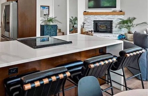 Sand Lake House | Sleeps 8,Fire Pit,Walk to Lake