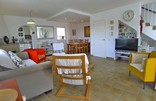 Nerja Ski Chalet | Sleeps 9 | Casa Vista Bella | CG R1248