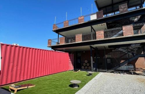 Shelby Park House | Sleeps18 9Beds 7BR 4BA Swepson Estate