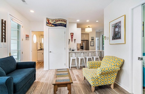 South Haven Condo | Sleepy Hollow Beach Resort introduces Gateway 53