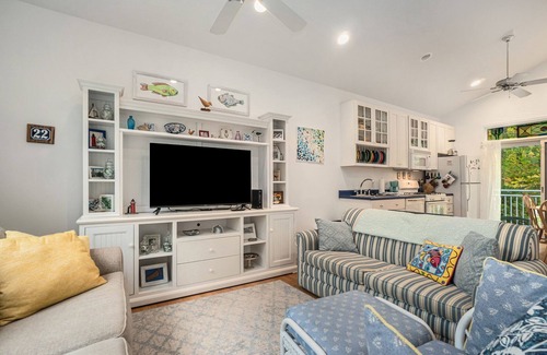 South Haven Villa | Sleepy Hollow Beach Resort introduces Terrace 22