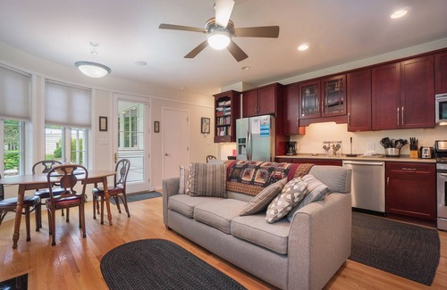 South Haven Condo | Sleepy Hollow Beach Resort introduces Gateway 50