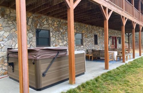 Boone House | Sleepy Valley Hideaway