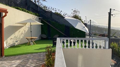 Canhas Apartment | Slice of ponta do sol Room 1