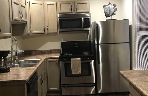 Counce Condo | Slide Into The Weekend 1