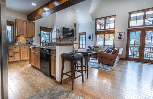 Tamarack Resort House | Slope Side Chalet Tamarack Resort:3BR Ski In/Out-Pet OK-Hot Tub