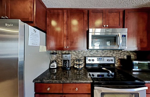 Mammoth Lakes Condo | Slopeside Deluxe 2 Bedroom Condo with Free Parking, Spa, Free Gondola (Sierra Megeve 25) by RedAwning