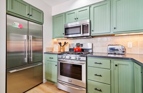 Ludlow House | Slopeside In Okemo - Beautifully Renovated Spacious Family Townhouse 3 Bedroom Townhouse by RedAwning