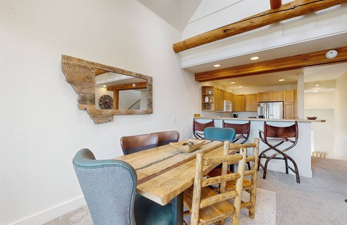 Saddle Ridge House | Slopeside townhome with ski-in/ski-out and private hot tub