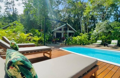 Punta Uva House | Sloth Casita - Beachfront