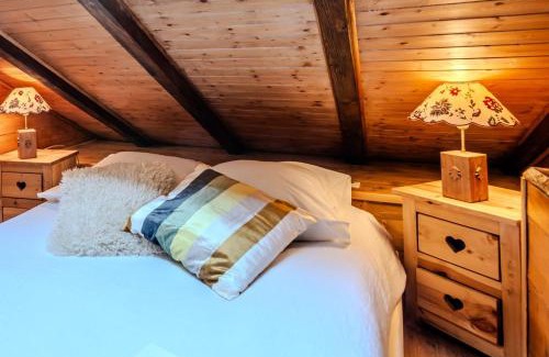 Manigod Apartment | Slow Chalet Etale Ski in-out Duplex Mountain View Balcony & Free parking