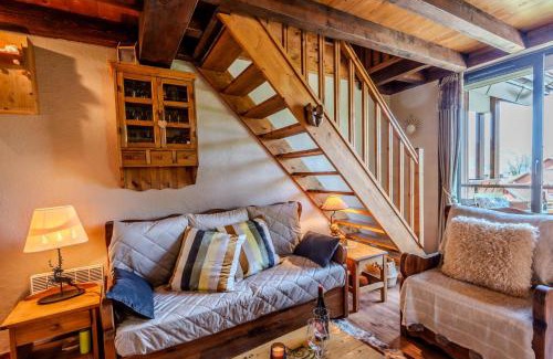 Manigod Apartment | Slow Chalet Etale Ski in-out Duplex Mountain View Balcony & Free parking
