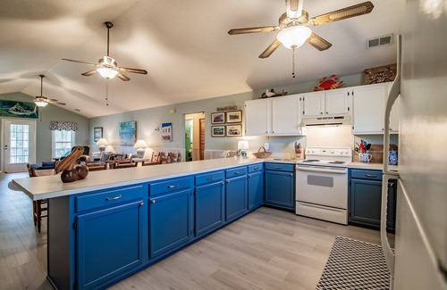 Pawleys Island House | Slowen Down Near ocean pawleys island home family friendly