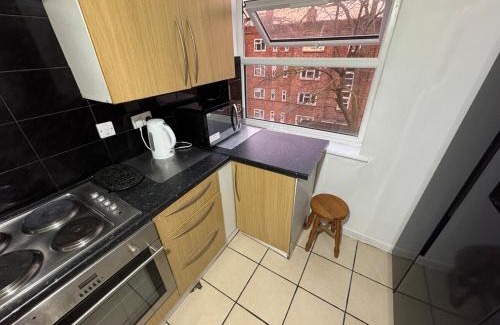 Tottenham Apartment | SLT Comfy Double Room Tottenham London