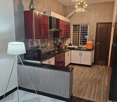 Fatehjang Bed & Breakfast | SM Dream Lodges Luxury Stay