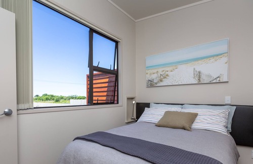 Waihi Beach Cottage | Small but cosy 2 bedroom beach cottage