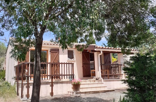 Saint-Jean-de-Minervois Cottage | Small cottage with privat terrace and stunning views on the Minervois hills