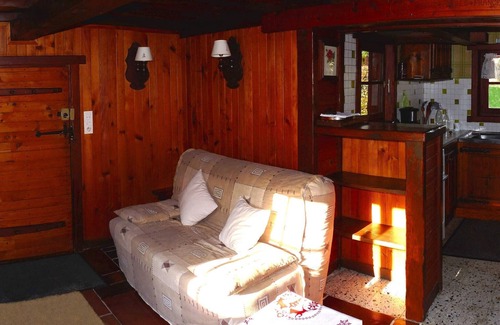 Chamonix City Centre Ski Chalet | Small Chalet (Typically Montagnard mazot) independent with large garden