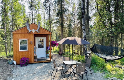 Kasilof Cabin | Small Dry Cabin Between Kenai and Kasilof Rivers.