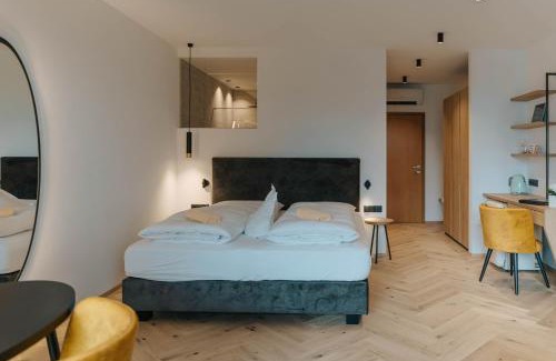 Tirolo Hotel | Small Hotel Sonne