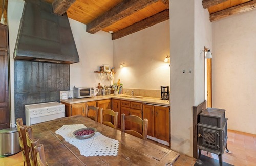 Cherveix-Cubas Cottage | Small house "Gite Le Buisson" with private pool, private terrace and Wi-Fi