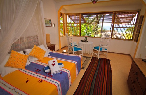 Acapulco Bed & Breakfast | Small luxury hotel, Hideaway near Acapulco on the beach
