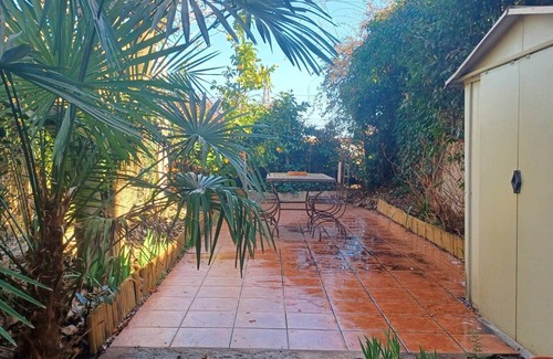 Ceret House | Small oasis in the center of Céret